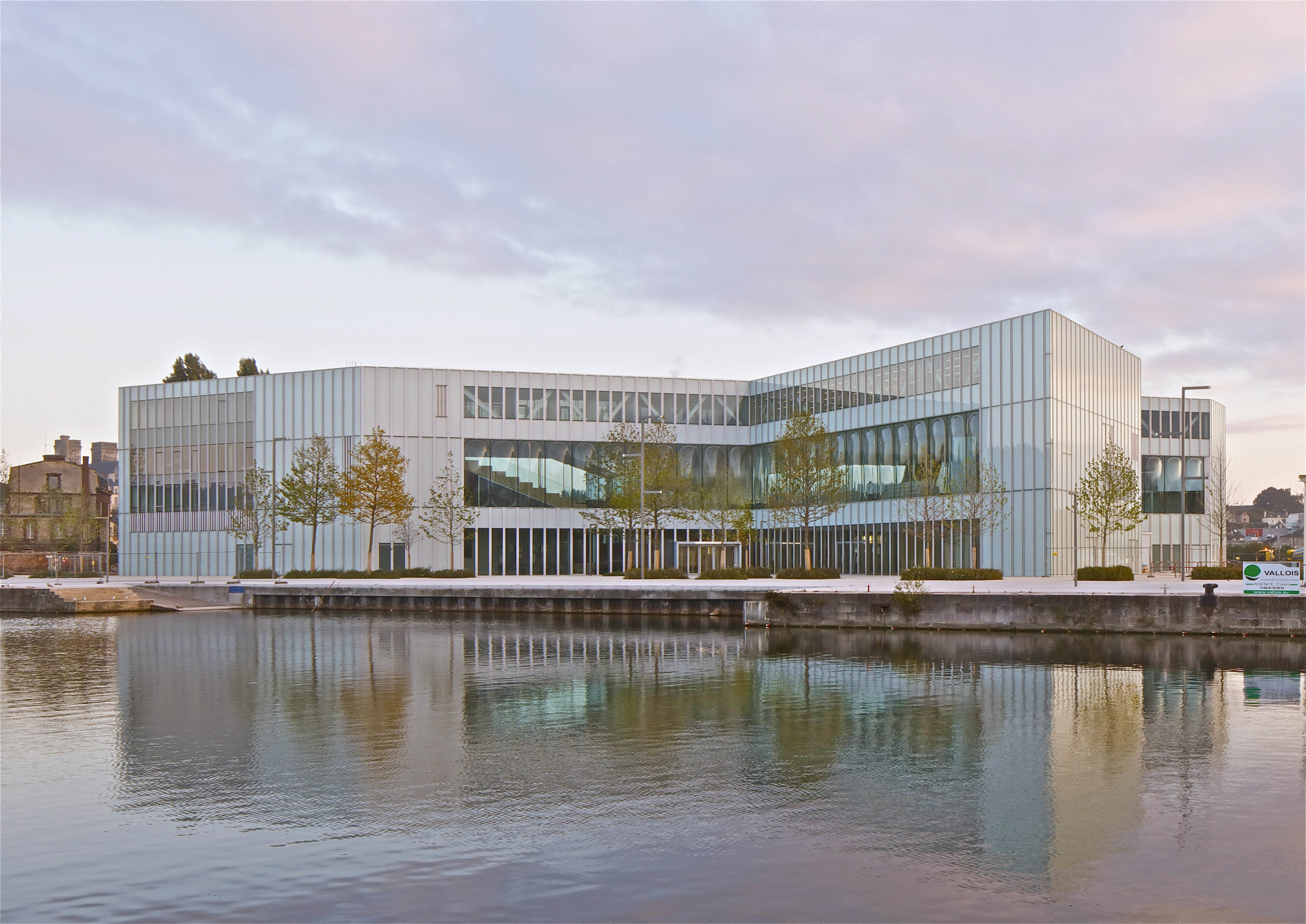 Barcode Architects_Caen library (2)