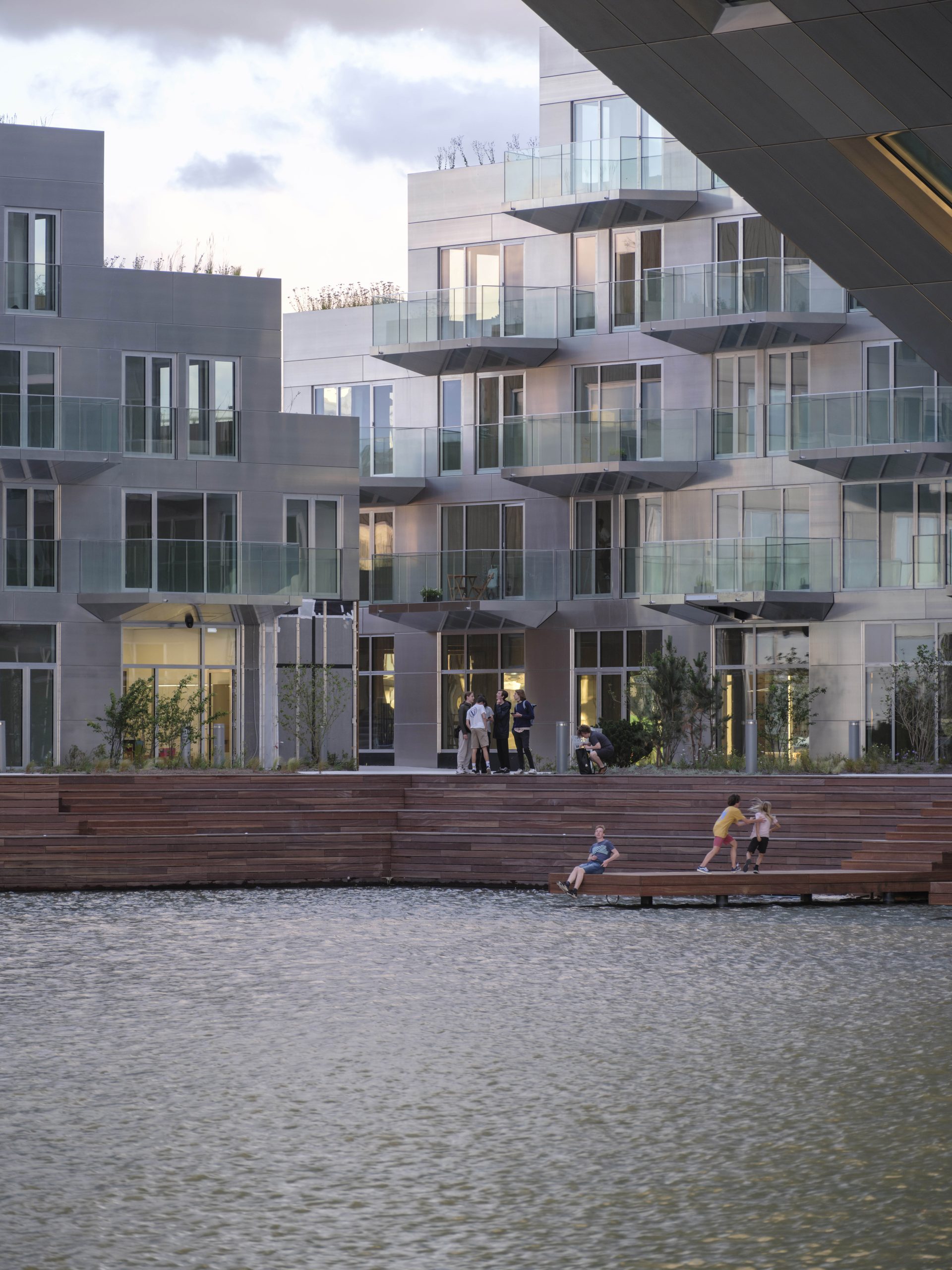 Barcode Architects & BIG_Sluishuis_07_©Ossip van Duivenbode