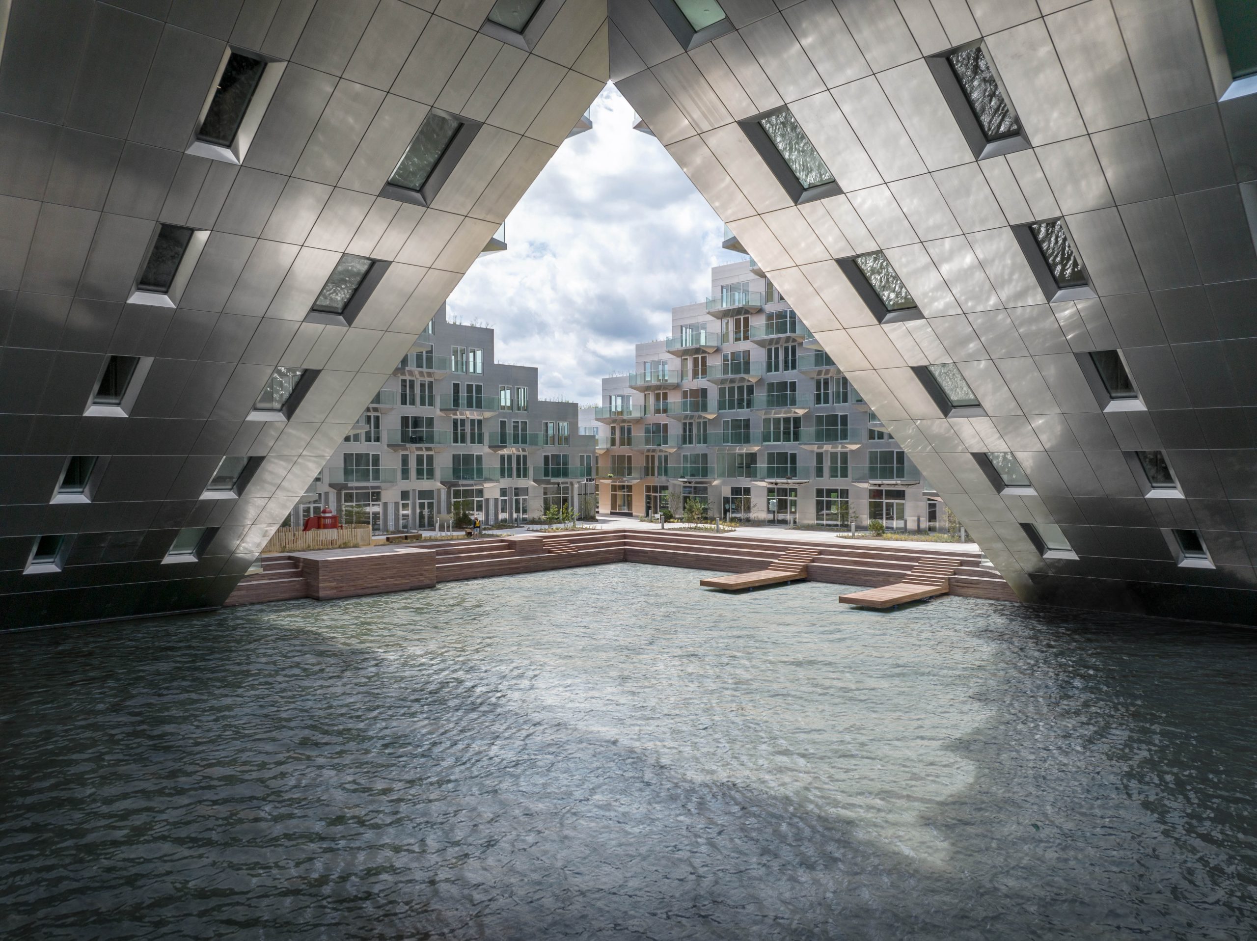 Barcode Architects & BIG_Sluishuis_08_©Ossip van Duivenbode